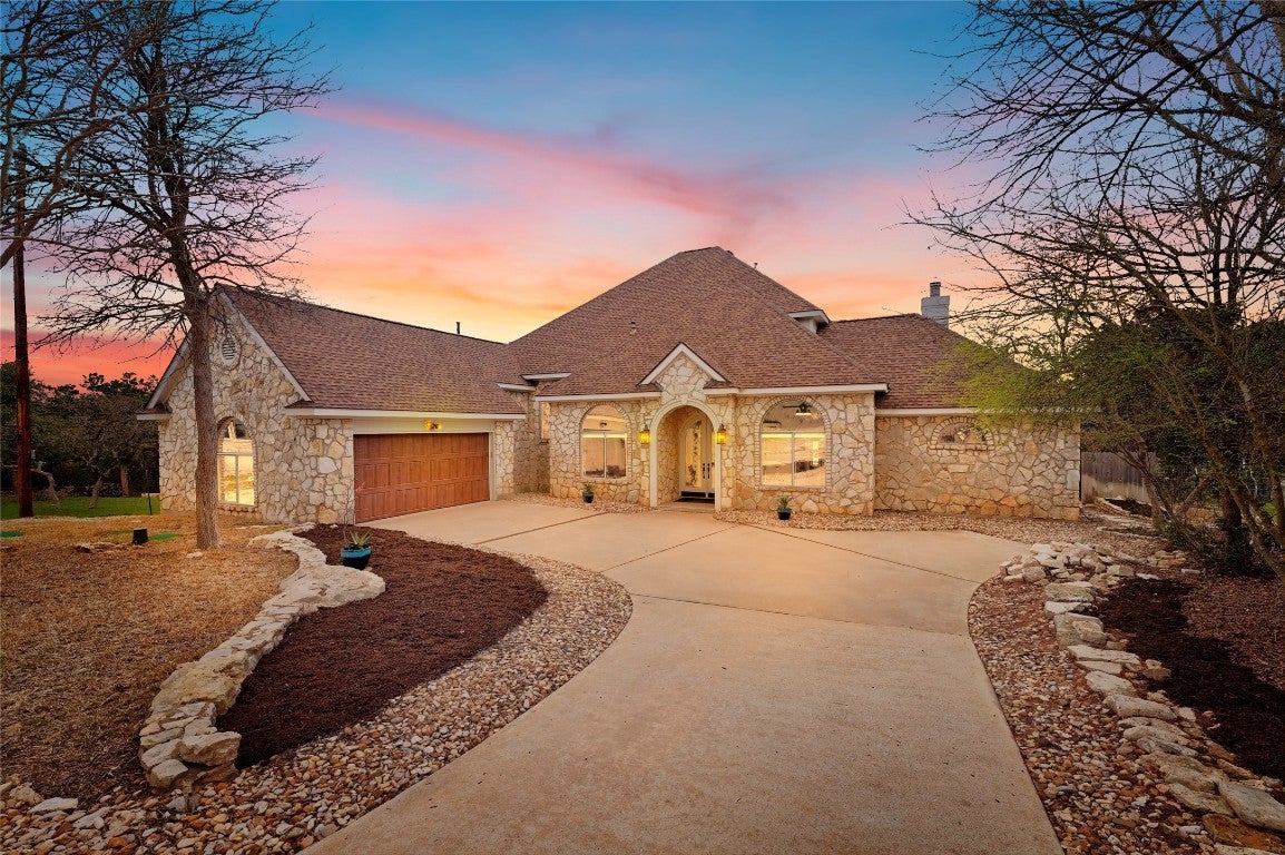 3307 Bee Creek Rd on Lake Travis in Spicewood MLS® 9016555 Listed