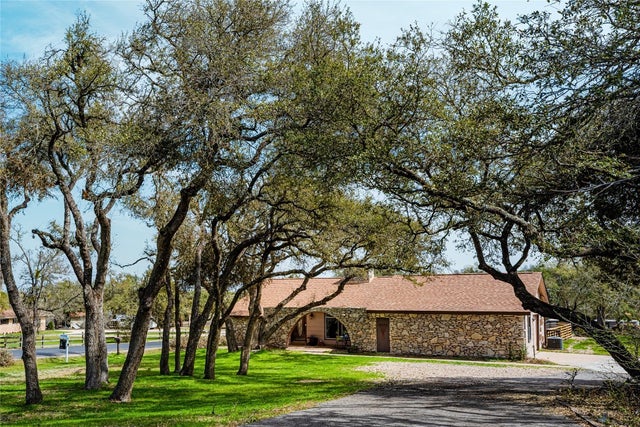 9301 Elm Grove Circle, Austin