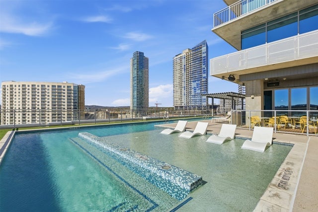 222 West Avenue 1404, Austin
