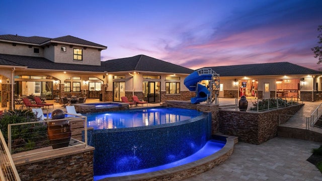 MLS #1981901 for Sale at 911 Legends Pkwy, on Lake LBJ in the city of Kingsland, 78639