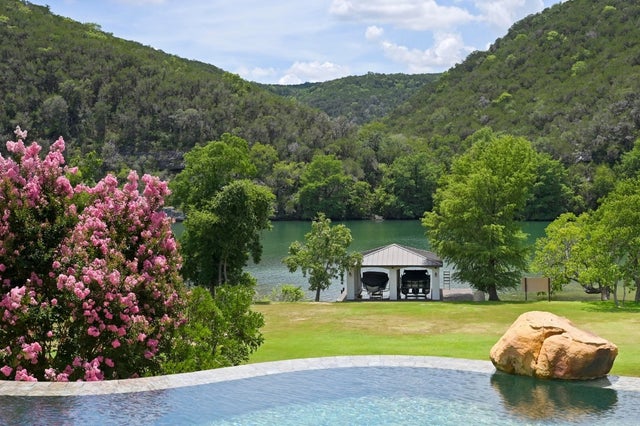 Austin Homes for Sale on Lake Austin in the Zipcode of 78732