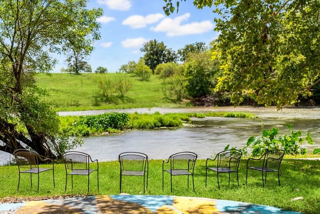 Bastrop Homes for Sale on Colorado River in the Zipcode of 78602