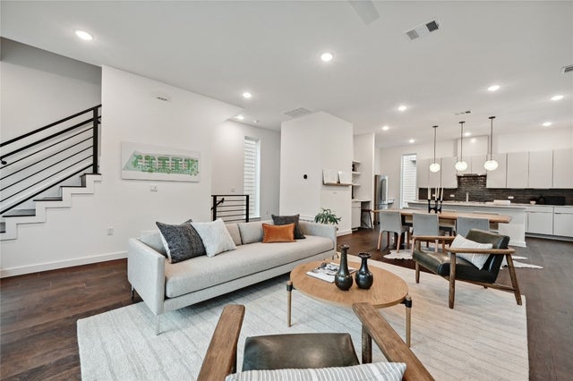 6821 Wolfcreek Pass 12, Austin