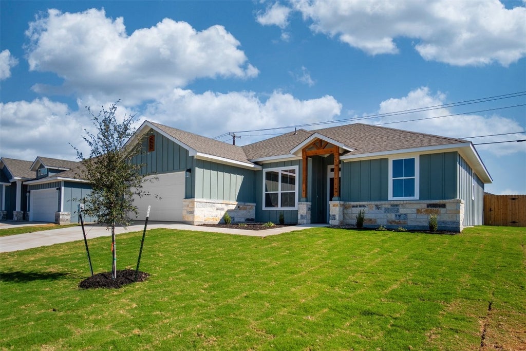 1013 Lago Azul Lane, Temple