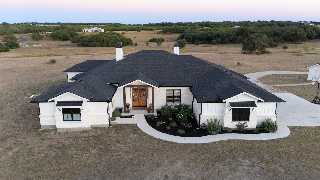 345 Judges Road, Burnet