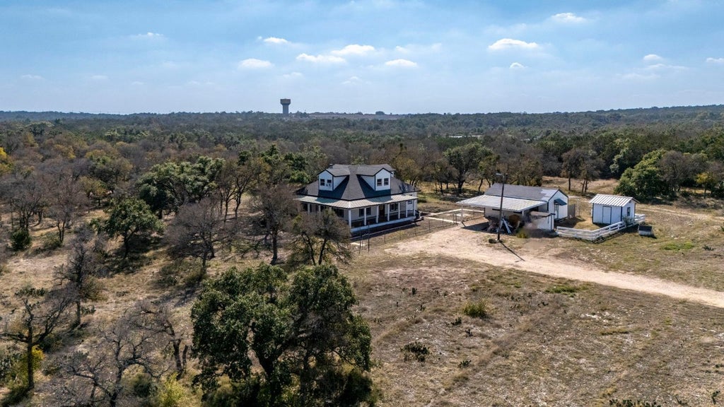 1501 Beaver Lane, Florence