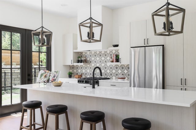 3500 Pecan Springs Road 10, Austin