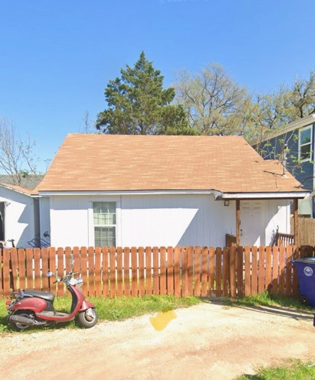 1189 Oakgrove Avenue, Austin