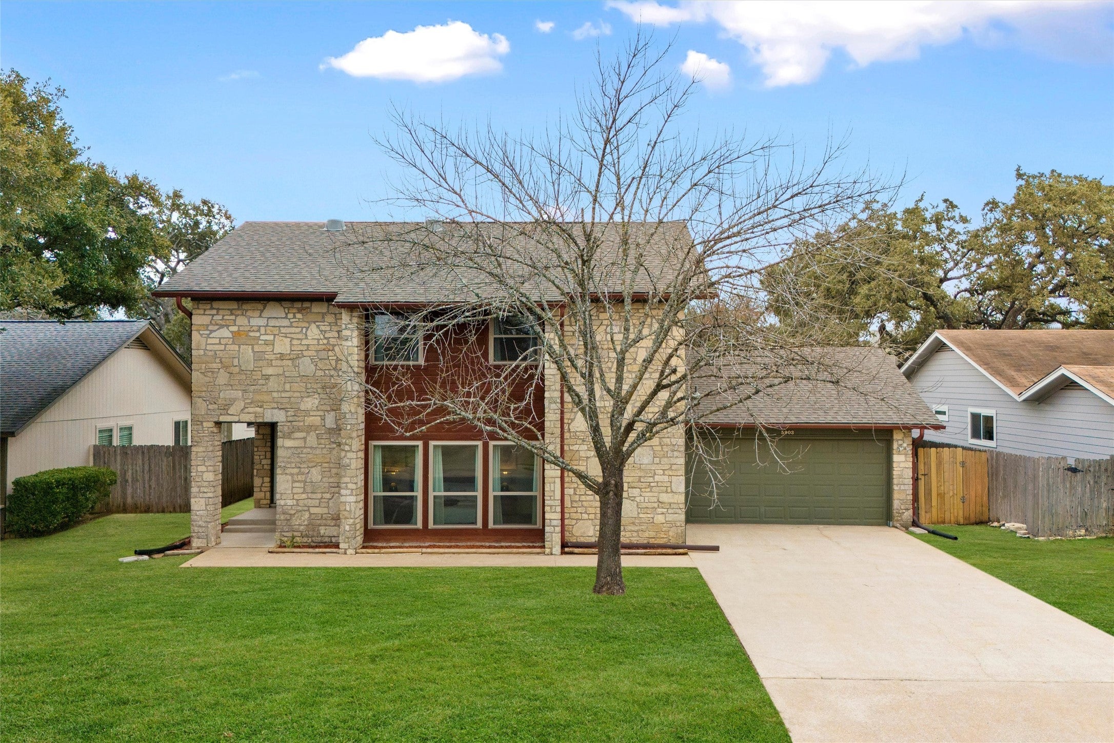 Photo of Listing #1073042