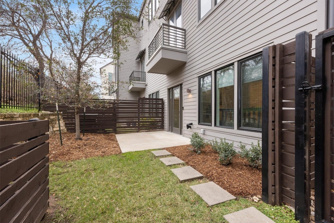 Photo of Listing #8776217
