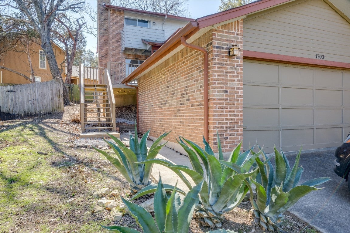 Photo of Listing #1736268