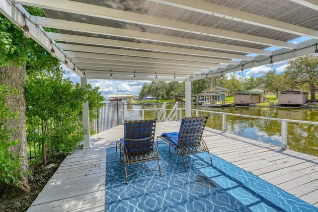 Lake LBJ Real Estate - MLS # 9786299, Residential real estate for Sale in Clear Cove, MLS Listings # 9786299