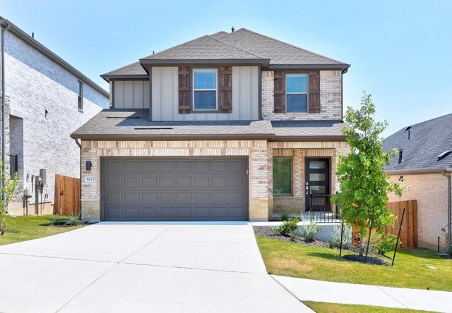 8013 Shining Flor Run, Lago Vista