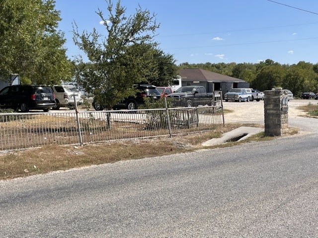 1000 Heidenreich Lane, Kyle