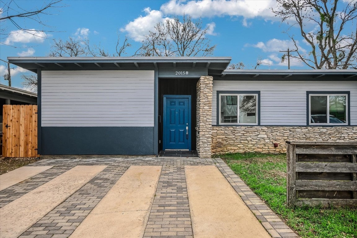 Photo of Listing #1014499