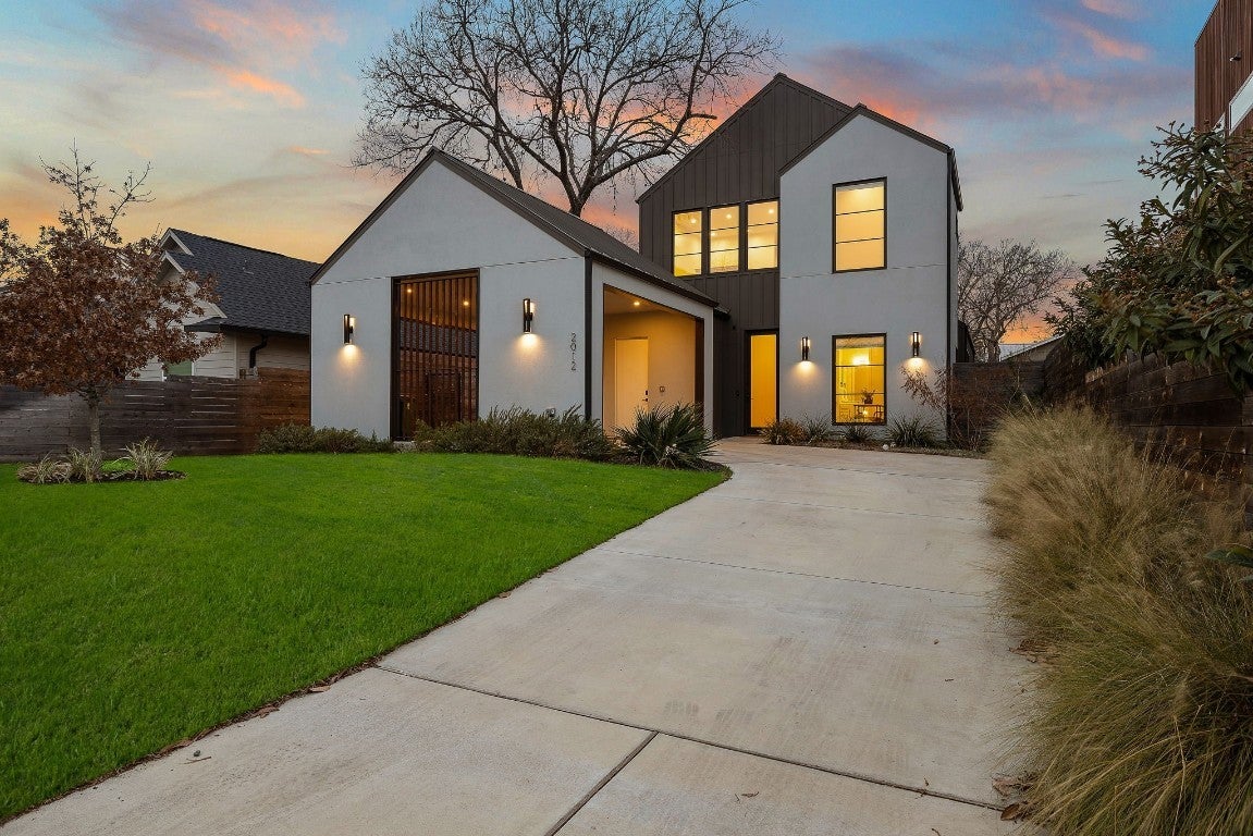 Photo of Listing #9553405