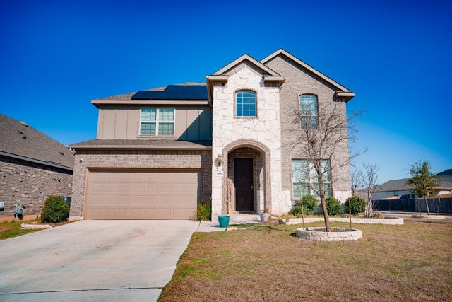 5864 Bianca Drive, Round Rock