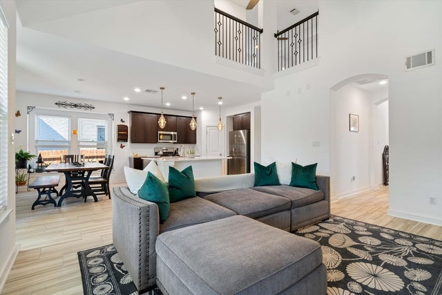 8008 Prairie Rye Drive, Lago Vista