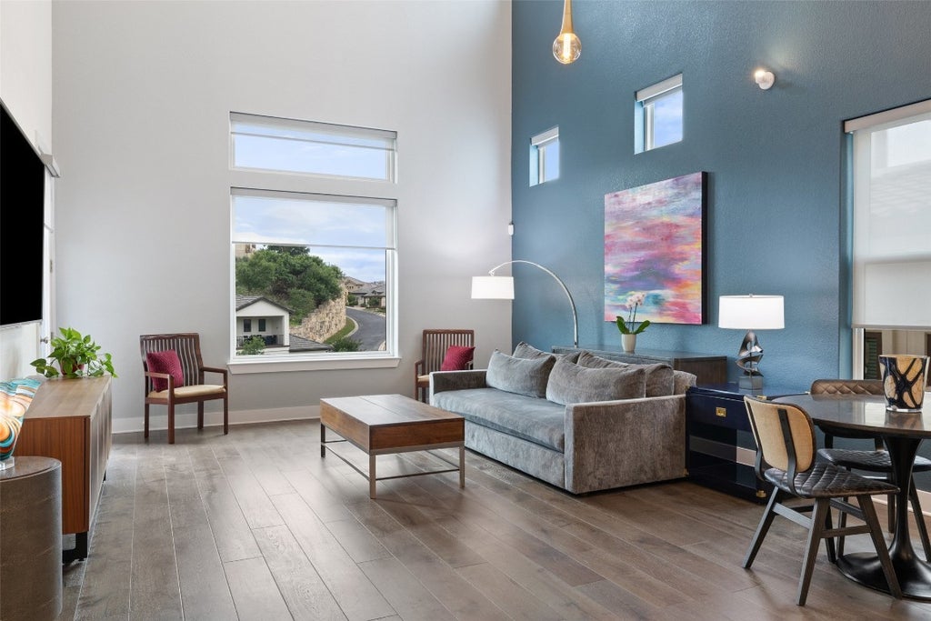 206 Tumbling Stream Cove, Lakeway