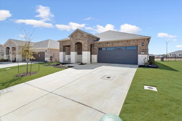 213 Bellows Street, Georgetown