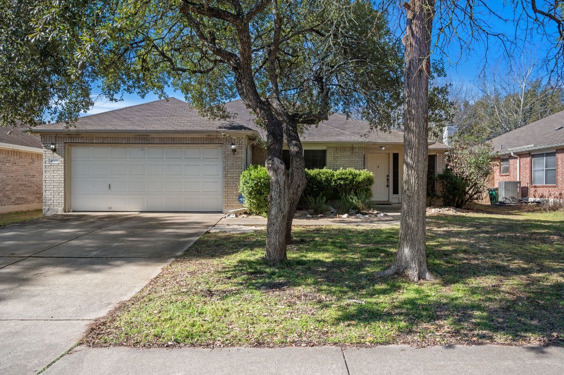 Photo of Listing #8112177