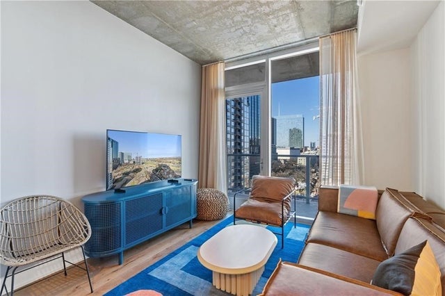 48 East Avenue 2703, Austin