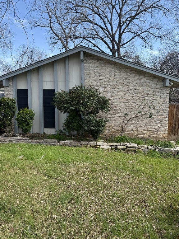 9505 N Creek Drive, Austin