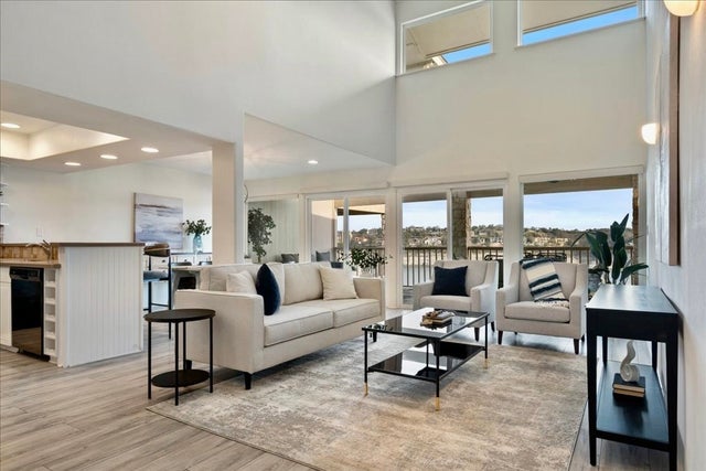 Lago Vista Homes for Sale on Lake Travis in the Zipcode of 78645