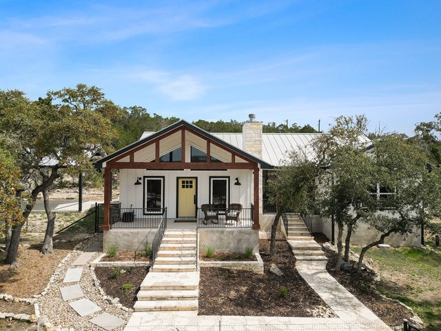 631 Lakeside Drive, Wimberley