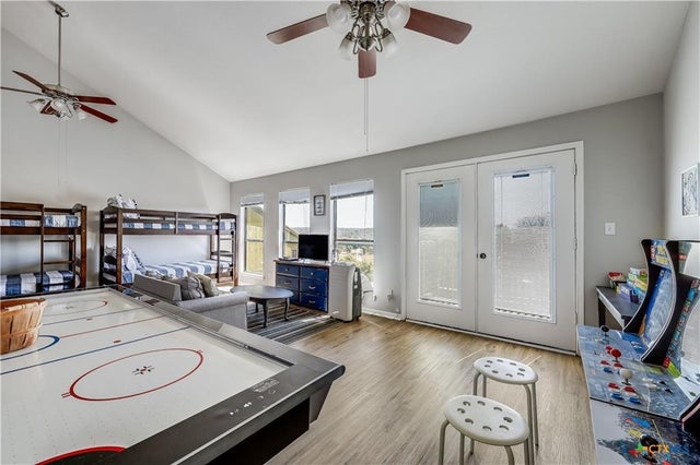 171 Comanche Point, Point Venture