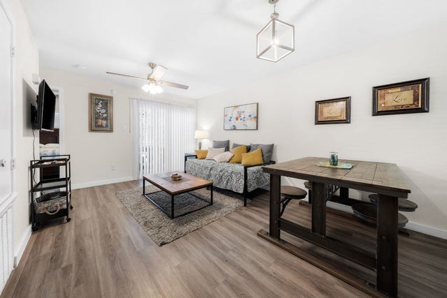 1514 Parker Lane 107, Austin