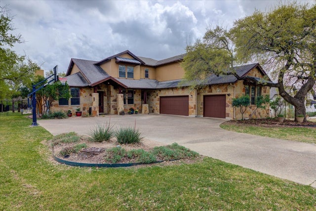 10242 Brangus Road, Driftwood