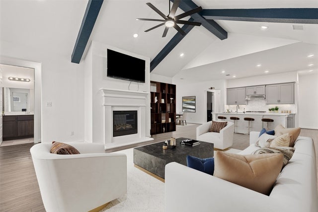 317 Independence Drive, Kyle