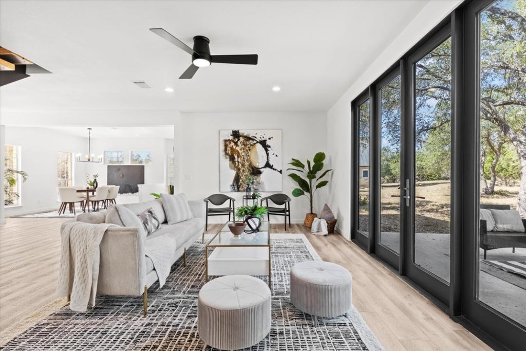 310 Saddle Blanket Drive, Dripping Springs