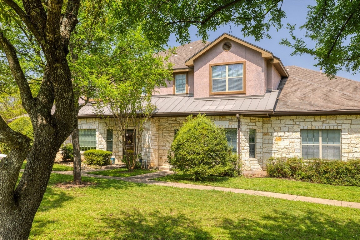 Photo of Listing #5915970