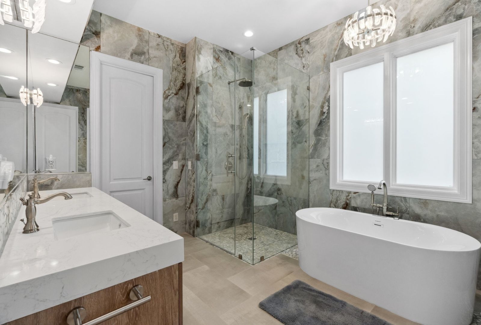 Photo of Listing #3525281