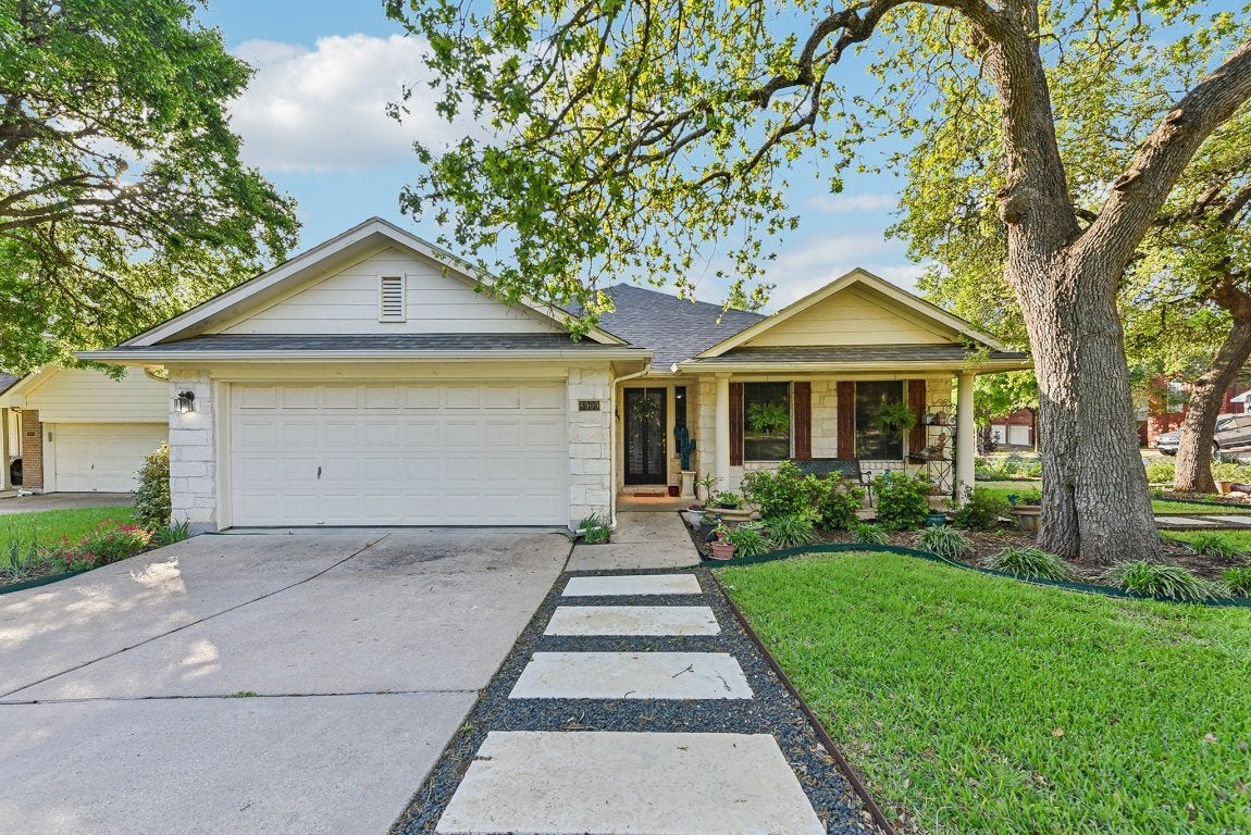 Photo of Listing #5442817