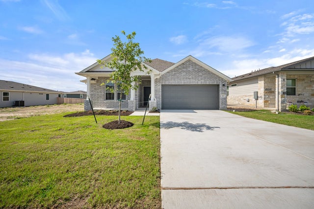 365 Pale Horse Bend, Buda