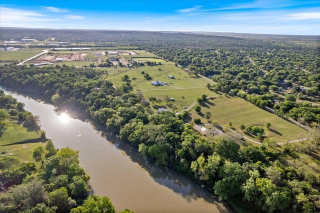Colorado River Real Estate - MLS # 4079102, Residential real estate for Sale in Austin, Stephen F, MLS Listings # 4079102