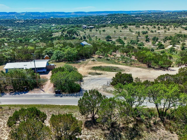 3425 Crawford Road, Spicewood