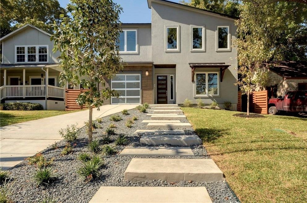 Photo of Listing #8831491