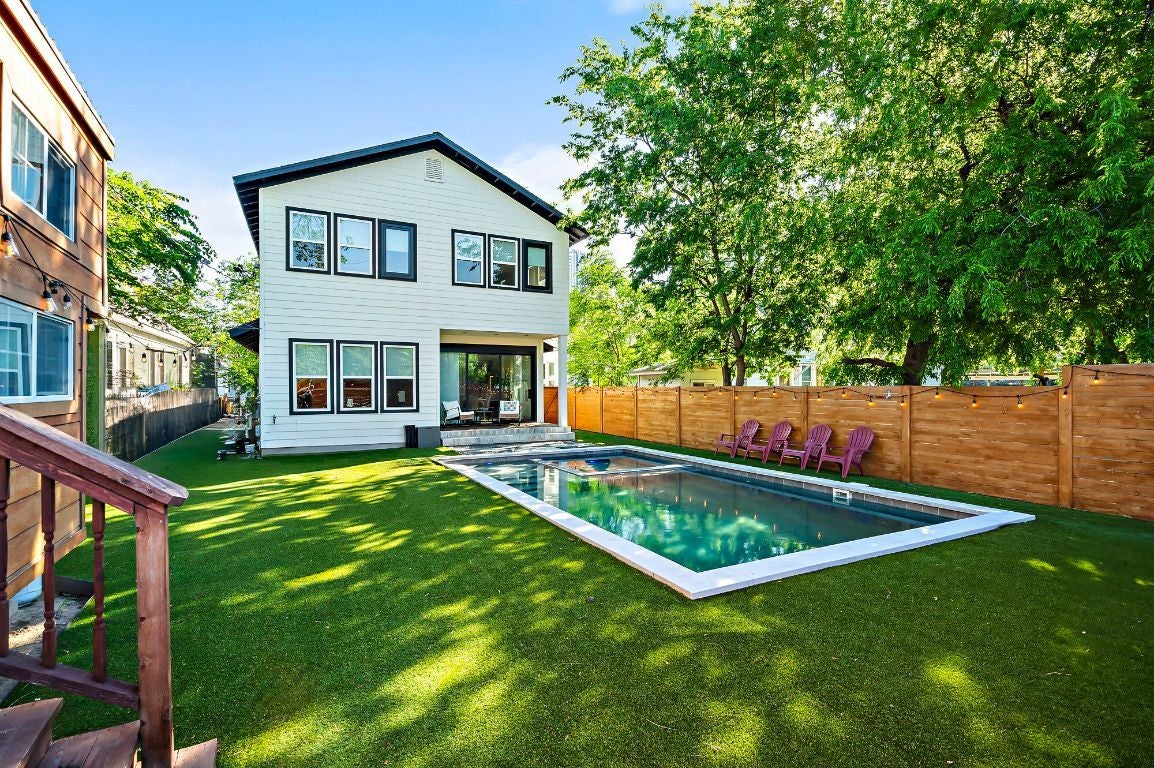 Photo of Listing #7474206