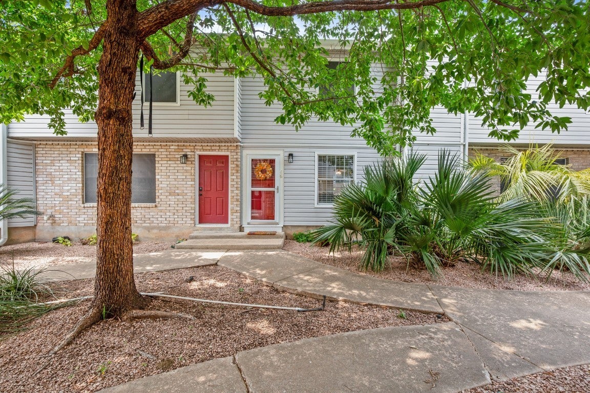 Photo of Listing #8045704