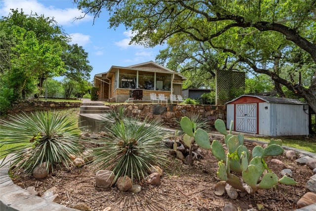 Kingsland Homes for Sale on Lake LBJ in the Zipcode of 78639