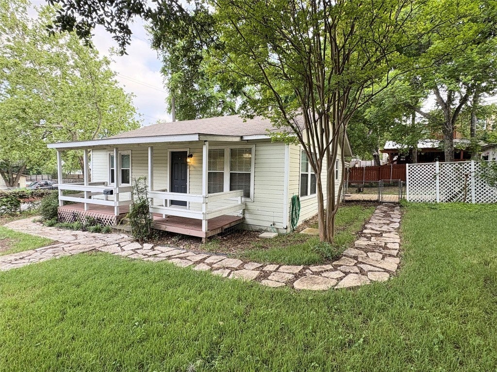 Photo of Listing #3241637