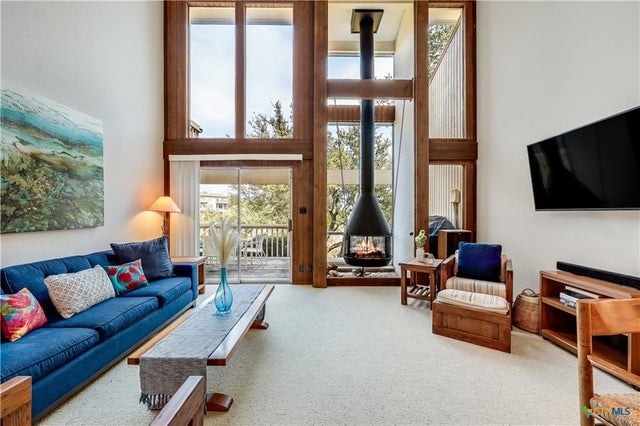 133 Comanche Point, Point Venture