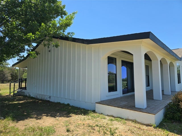 930 Elm Creek Road, Rockdale