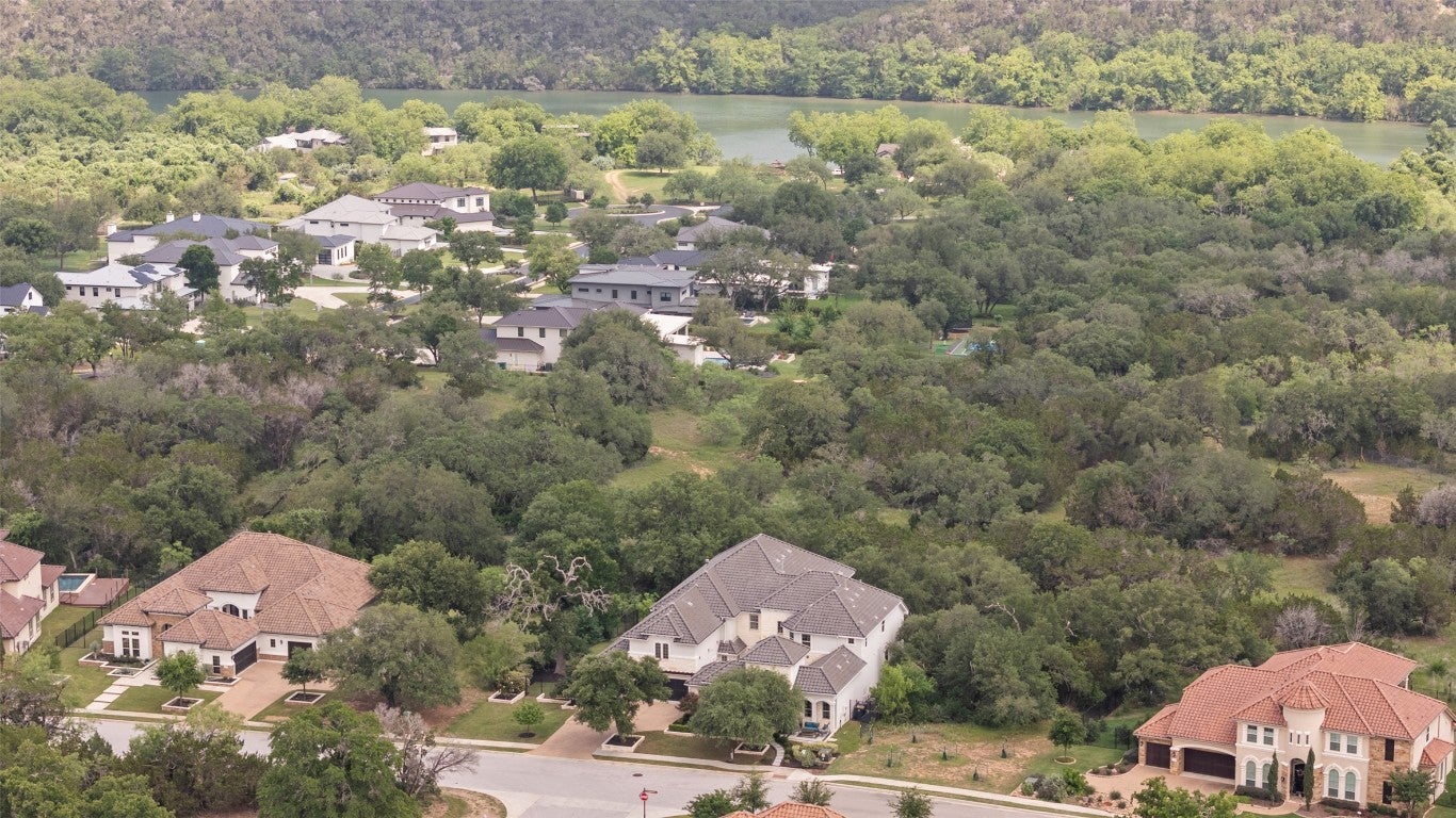 Photo of Listing #4806359