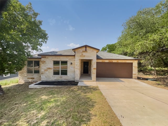 21829 Ticonderoga Avenue, Lago Vista