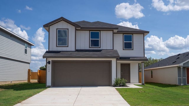 502 Wild Goose Drive, Luling